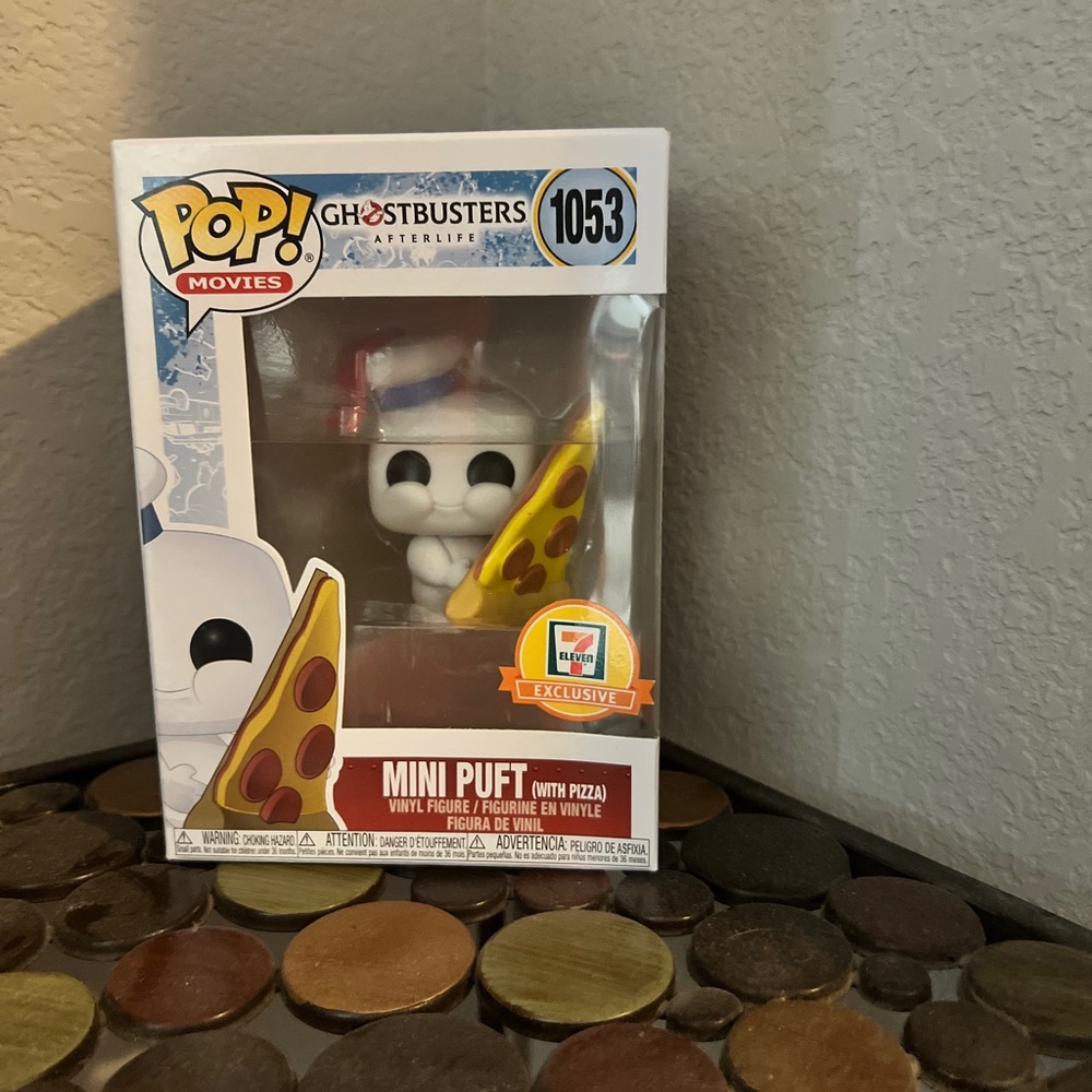 Funko Pop! Mini Puft with Pizza - White and Yellow